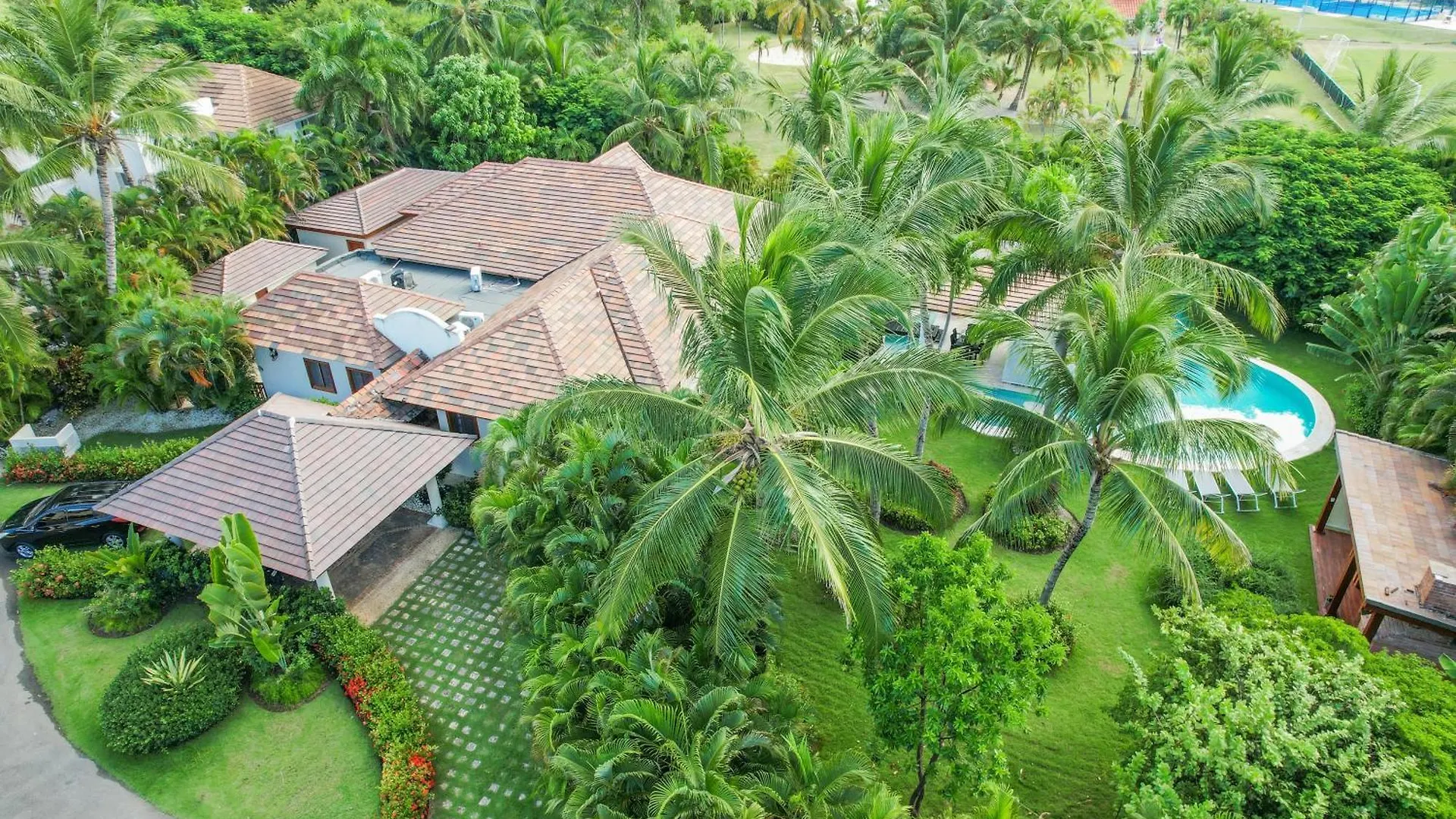 Beautiful Villa With Pool, Gym & Maid Punta Cana