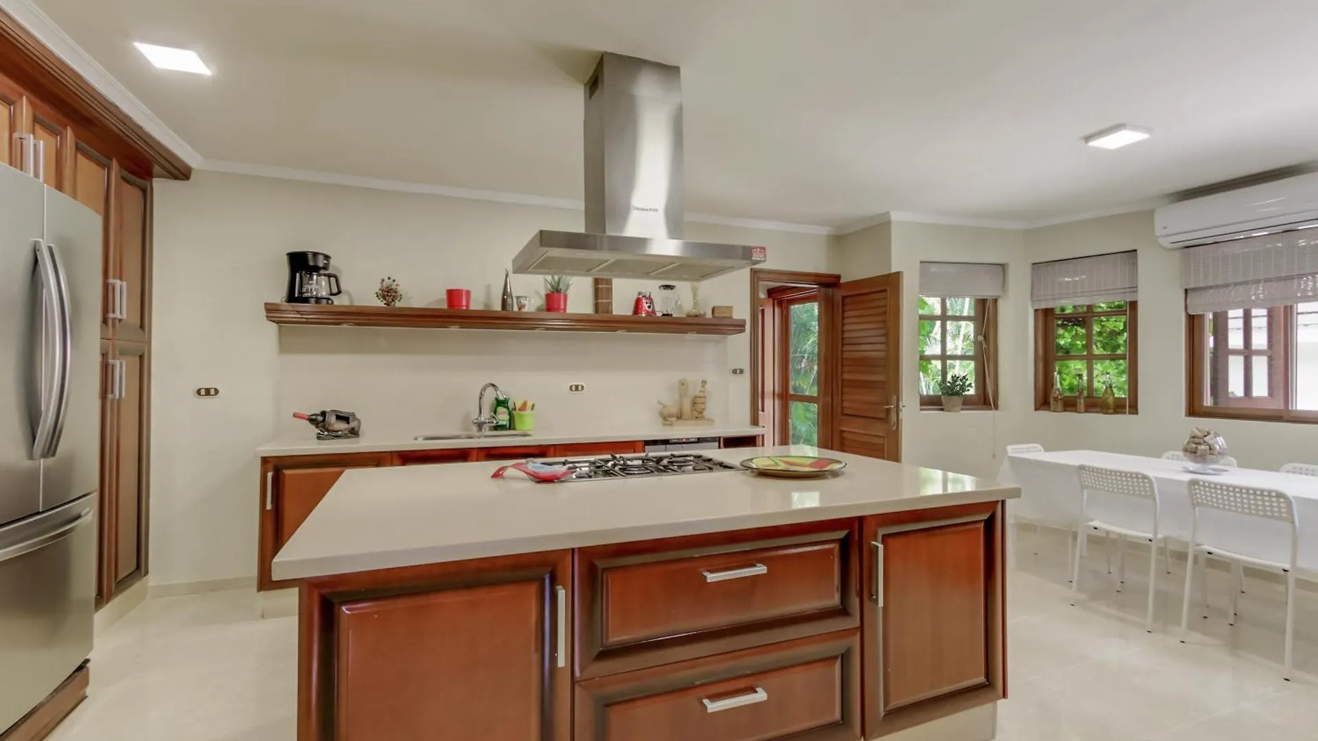 Beautiful Villa With Pool, Gym & Maid Punta Cana Dominican Republic