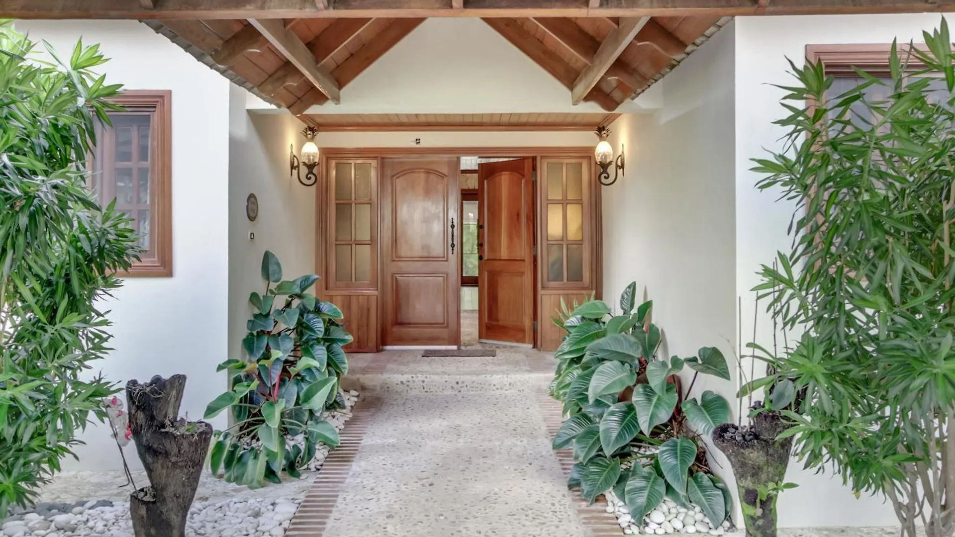 Beautiful Villa With Pool, Gym & Maid Punta Cana 0*,