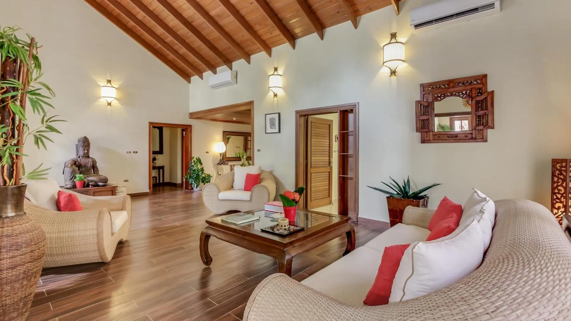 Beautiful Villa With Pool, Gym & Maid Punta Cana